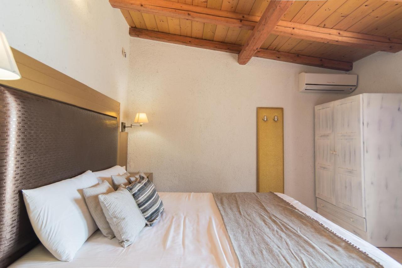 אגיוס גיורגיוס פגון Villa Theodora View Apartments Polimnia מראה חיצוני תמונה